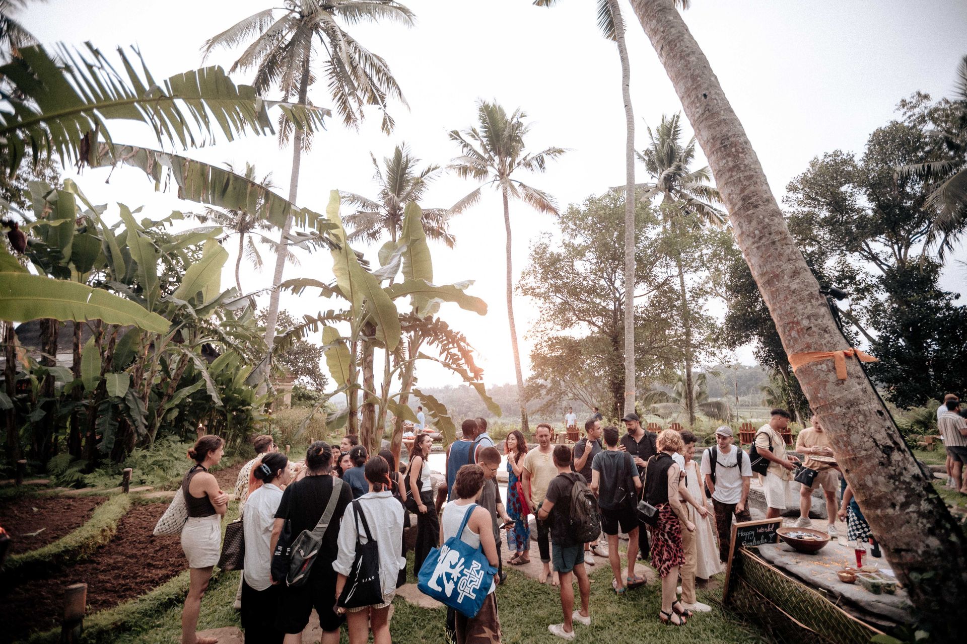 Justin Gilanyi Silk Art House Silk Road Chapter 02 Bali